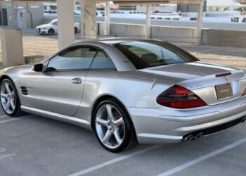 2004 Mercedes-Benz SL55 AMG at No Reserve