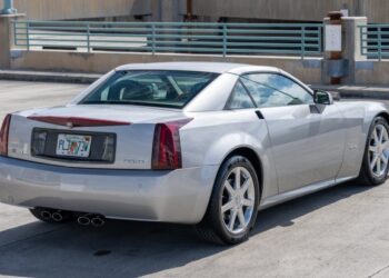 18k-Mile 2005 Cadillac XLR