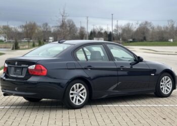 2007 BMW 328xi Sedan at No Reserve