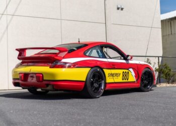 3.8L-Powered 2007 Porsche 911 Carrera Coupe Race Car 6-Speed