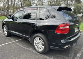 2009 Porsche Cayenne S at No Reserve