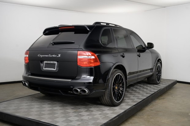 2009 Porsche Cayenne Turbo S at No Reserve