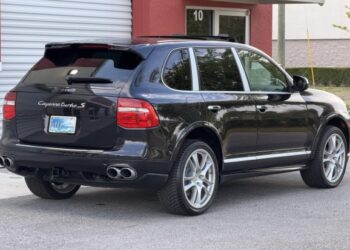 2009 Porsche Cayenne Turbo S at No Reserve
