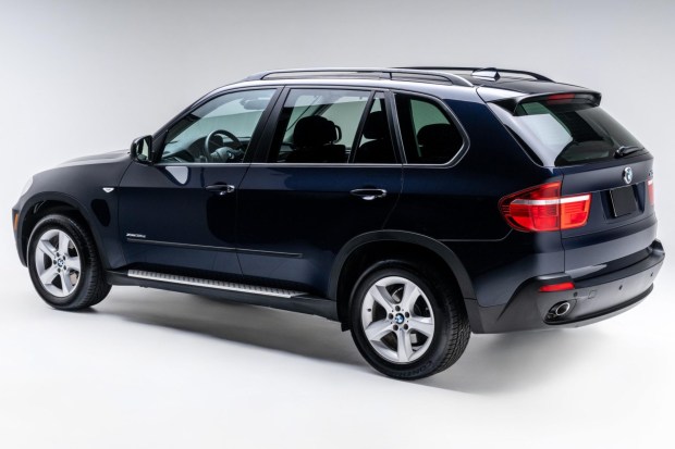 2010 BMW X5 xDrive35d at No Reserve