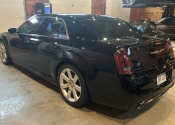 19k-Mile 2012 Chrysler 300 SRT8