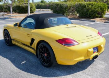 2012 Porsche Boxster 6-Speed