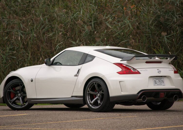 This Car Show Just Banned Nissan 350Z and Nissan 370Z Owners From Attending