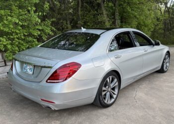 2015 Mercedes-Benz S550 Sedan 4MATIC