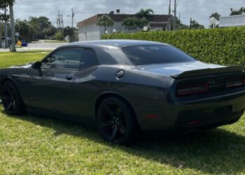 Hellcat-Powered 2016 Dodge Challenger SXT at No Reserve
