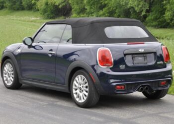 32k-Mile 2016 Mini Cooper S at No Reserve