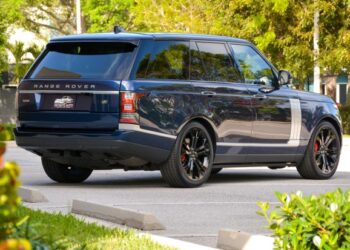30k-Mile 2017 Land Rover Range Rover Autobiography