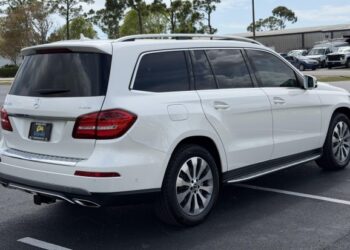 2018 Mercedes-Benz GLS450 at No Reserve