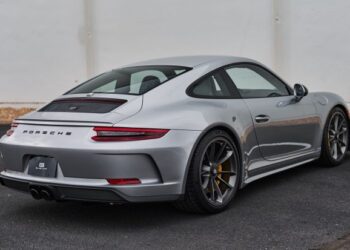 7k-Mile 2019 Porsche 911 GT3 Touring 6-Speed at No Reserve