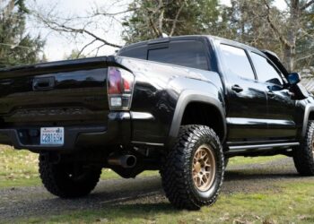 12k-Mile 2021 Toyota Tacoma TRD Pro Double Cab 4×4 V6 6-Speed