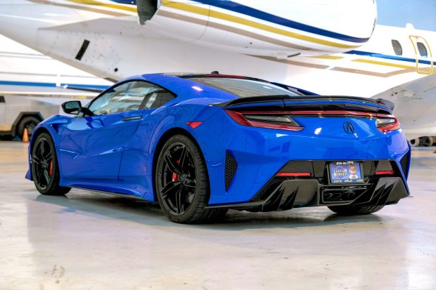 6-Mile 2022 Acura NSX Type S
