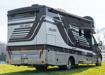 2022 Thor Motor Coach Delano 24TT