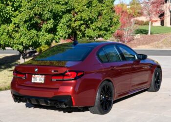 3,200-Mile 2023 BMW M5 Competition