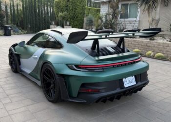325-Mile 2024 Porsche 911 GT3 RS Weissach