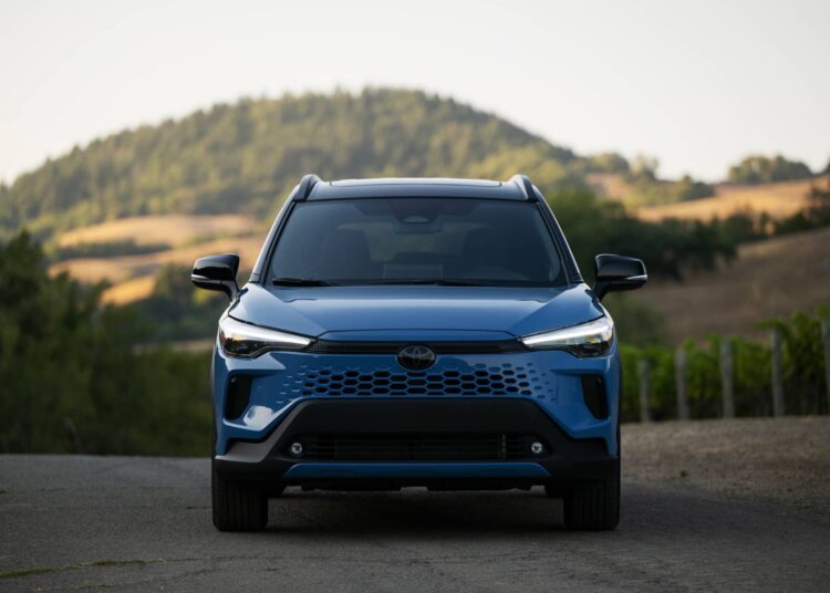 Next-Gen Toyota Corolla Cross Could Go All-Hybrid by 2028