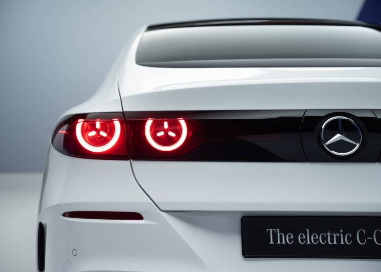 American Buyers Are Robbing the Entire World of a Mercedes C-Class Wagon