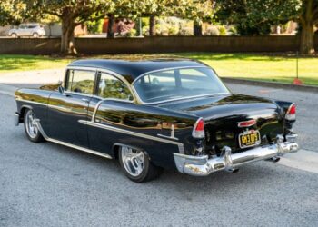 LS3-Powered 1955 Chevrolet Bel Air 2-Door Sedan 6-Speed