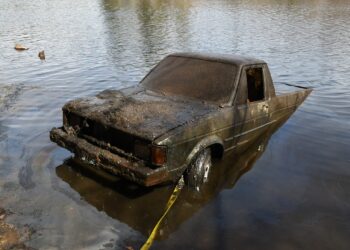 VW Lost in Lake Since 1982 Shows Up on Some Guy’s Fish Finder