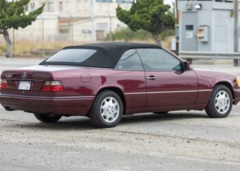 1995 Mercedes-Benz E320 Cabriolet at No Reserve