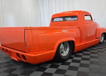 Ex–George Foreman 1955 Ford F-100 Street Rod