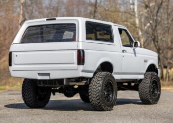 Coyote-Powered 1996 Ford Bronco