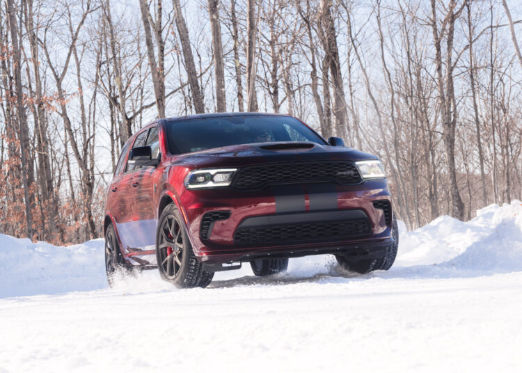 Dodge Brought Back the V6 Durango Because It Ran Out of V8s