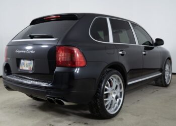 37k-Mile 2004 Porsche Cayenne Turbo