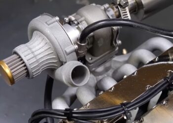 Listen to This Turbocharged 28cc Inline-Six Engine Zing