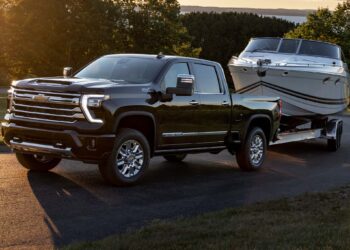 Are Diesel Truck Engines About to Get Even Bigger? We Asked the Experts