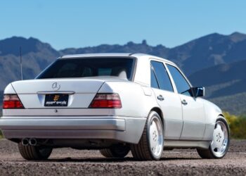 1994 Mercedes-Benz E500