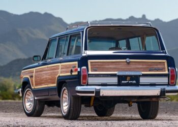 1987 Jeep Grand Wagoneer