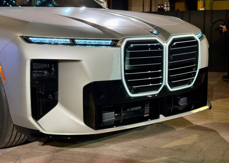 BMW Confirms Its V8 7 Series Is Getting More Power