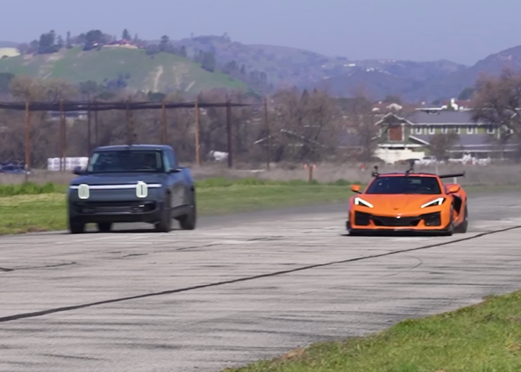 Can the 7,000-LB Rivian R1T Electric Truck Beat a Corvette Z06?