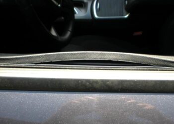 Chrysler 300, Dodge Charger Door Panel Warp Lawsuit Dismissed