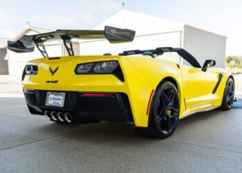 1,100-Mile 2019 Chevrolet Corvette ZR1 Convertible 3ZR ZTK