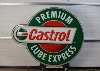 Illuminated Castrol Premium Lube Express Sign at No Reserve