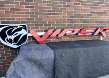 Illuminated Dodge Viper Sign at No Reserve
