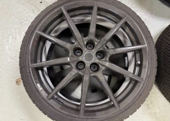 20×9.5″ and 20×11.5″ Carbon-Fiber Wheels for Ferrari SF90 at No Reserve