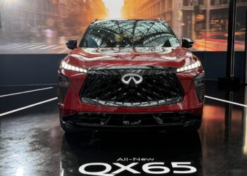 The Infiniti QX65 Looks Ready for a Red Sport Comeback