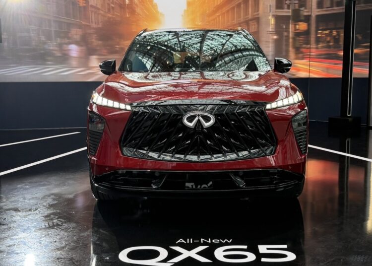 The Infiniti QX65 Looks Ready for a Red Sport Comeback