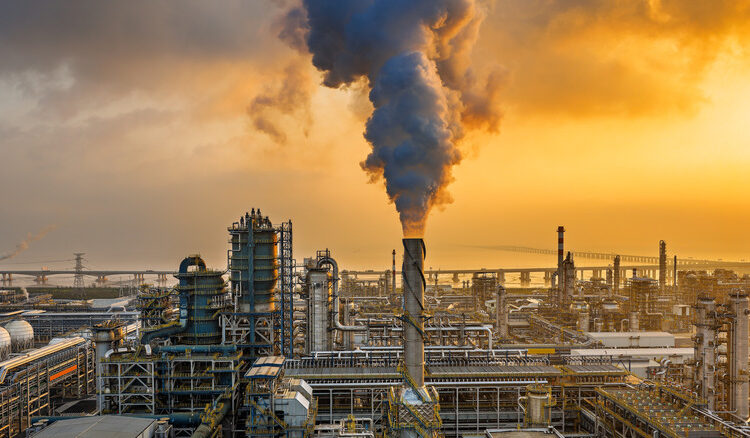 Here’s How Motor Oil Is Made