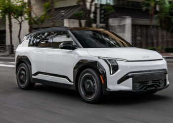 2027 Kia EV3 Is Coming To The U.S. With 320 Miles Of Range, And We’re Even Getting The 288-HP GT Model