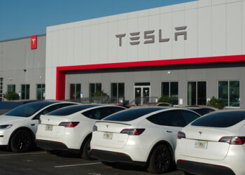 Depreciated Leased EVs Could Kick Off A Nice Little Financing Crisis For Automakers