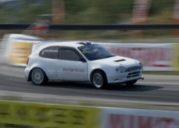 This Hillclimb Toyota Corolla Only Needs A One-Liter Engine To Melt Your Face Off