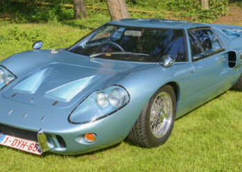 Why Car And Driver Hated The Now Legendary (And Valuable) Ford GT40 Mk III