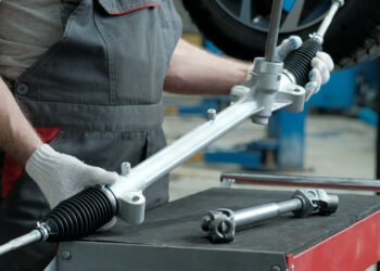 Automakers Adopted Rack-And-Pinion Steering Because It Was Better Than Alternatives